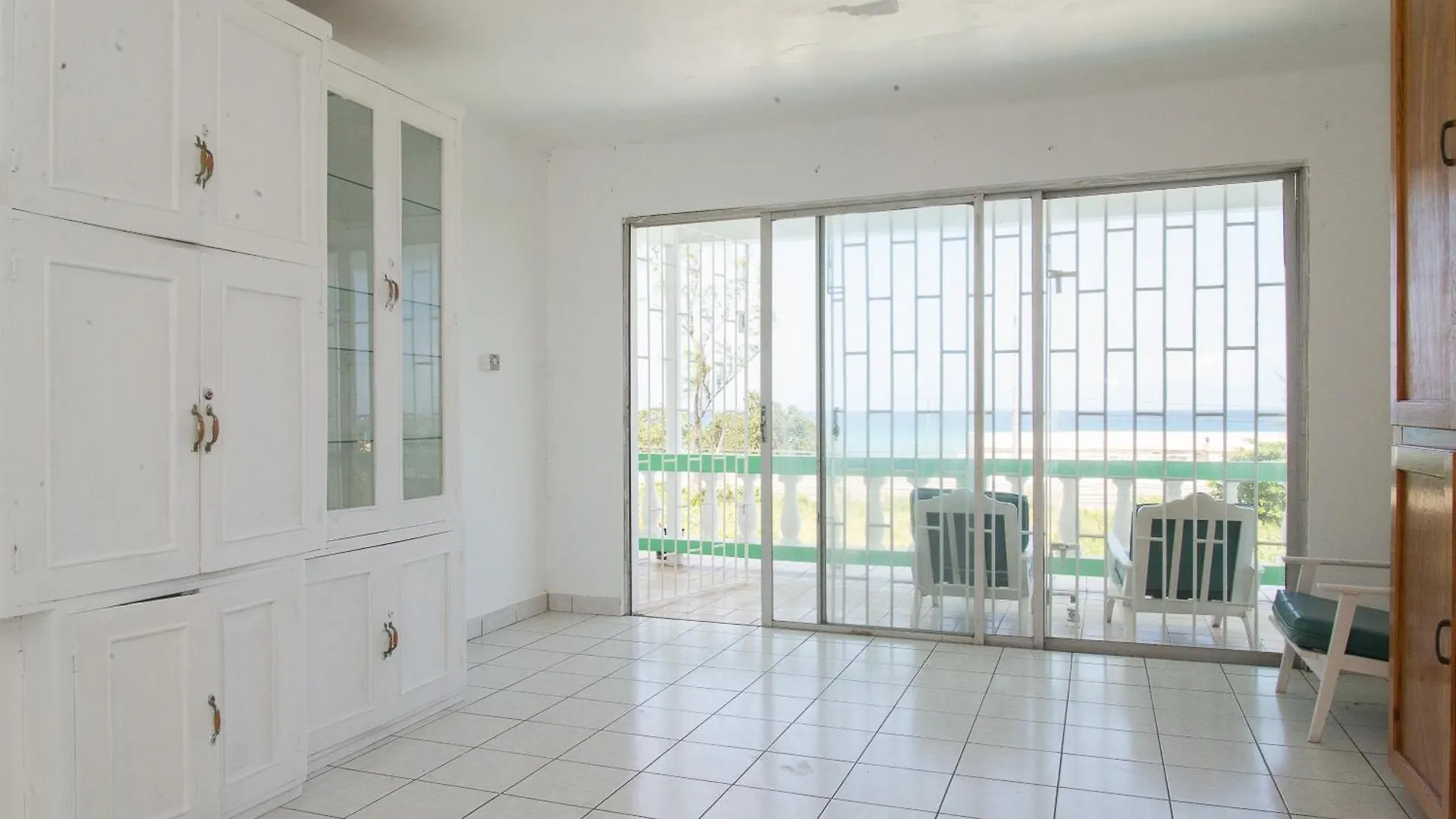 ** Bed & Breakfast Villa Donna Inn Jamaica